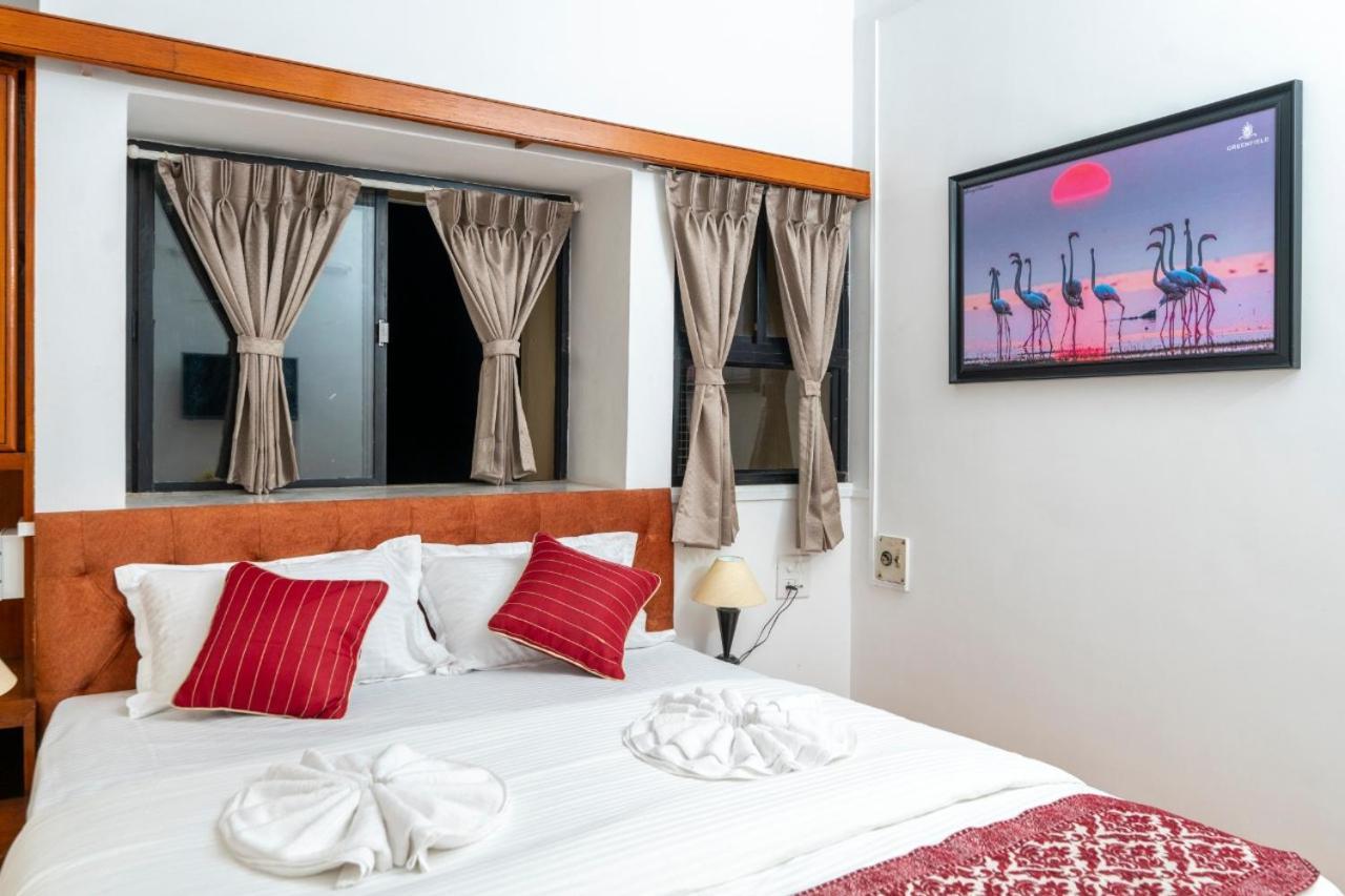 Hotel Green Field Satara Buitenkant foto